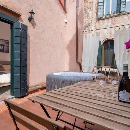 Suite Rava - San Marco With Pool Velence Kültér fotó