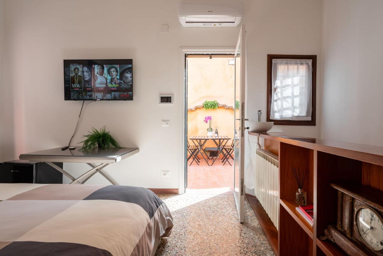 Suite Rava - San Marco With Pool Velence Kültér fotó