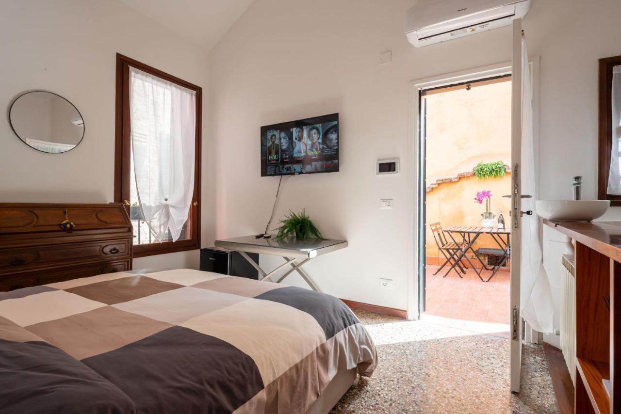 Suite Rava - San Marco With Pool Velence Kültér fotó